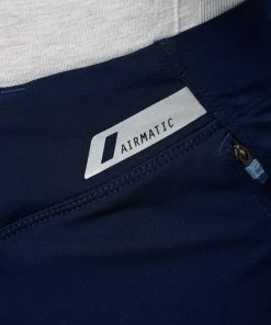 100% Men's Shorts & Pants AIRMATIC Shorts - Navy