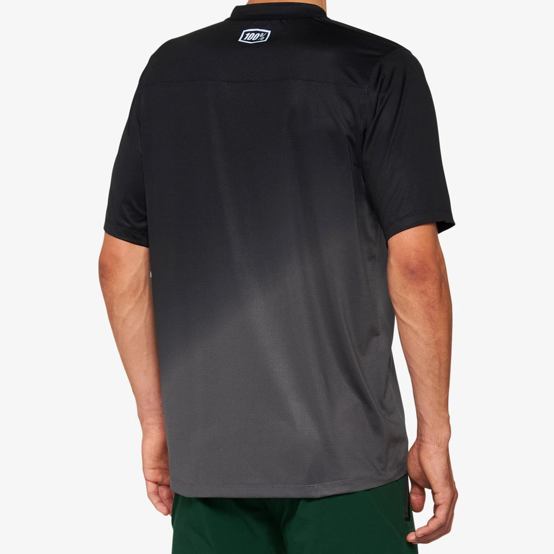 100% CELIUM Short Sleeve Jersey Black/Charcoal 4 100% CELIUM Short Sleeve Jersey Black/Charcoal